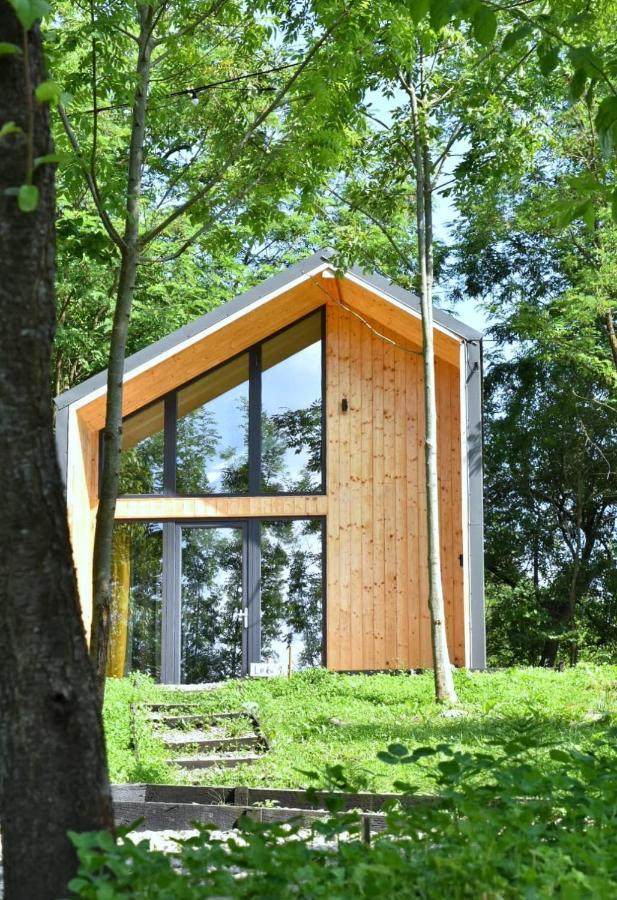 Loku' Villa Varbilau Kültér fotó