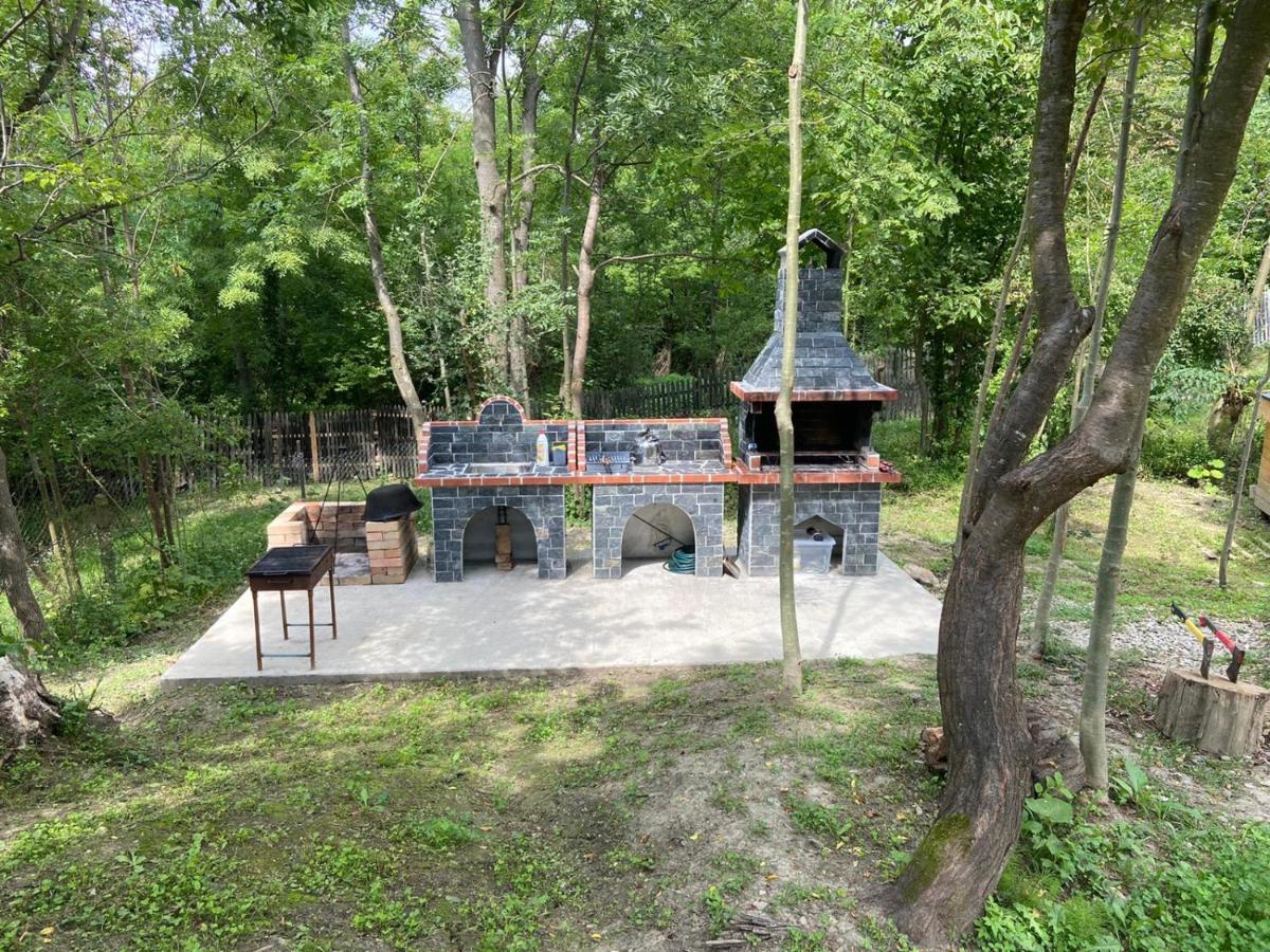 Loku' Villa Varbilau Kültér fotó